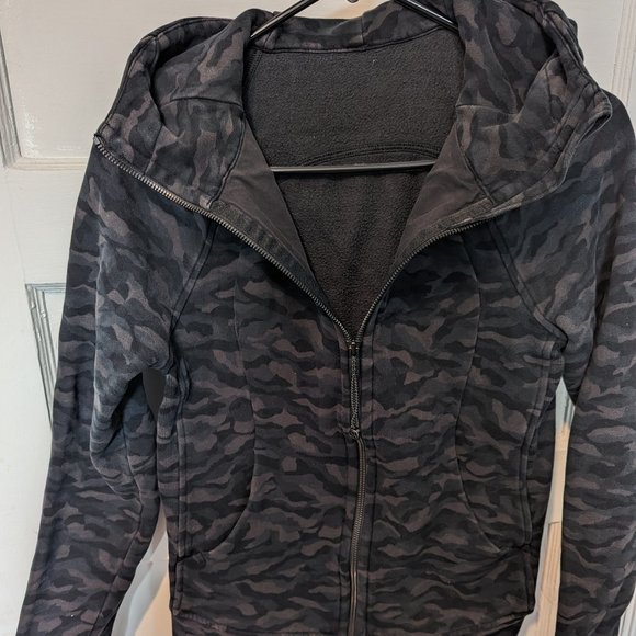 Lululemon Scuba Hoodie Light Cotton Fleece - Incognito Camo Black - Picture 7 of 9